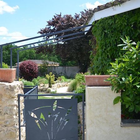 Bed and Breakfast Jardin De Marceau Blasimon Exterior foto